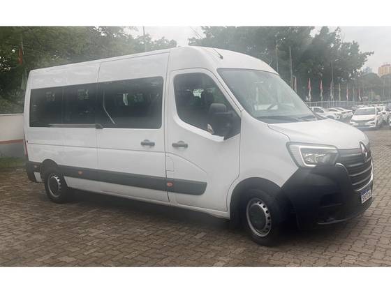 RENAULT MASTER 2.3 DCI DIESEL MINIBUS EXECUTIVE 16L L3H2 3P MANUAL